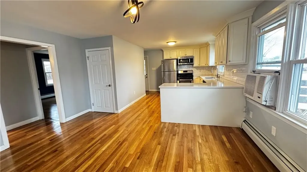 14 Palm Street North Providence RI 02904