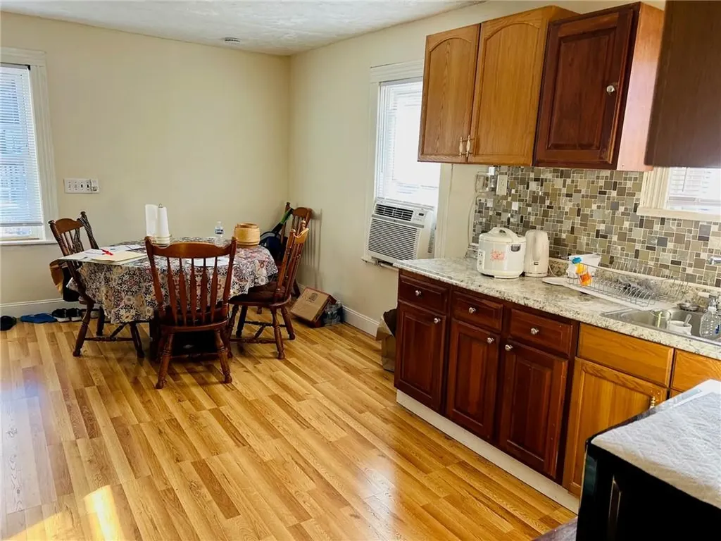 140 Valley Street Woonsocket RI 02895