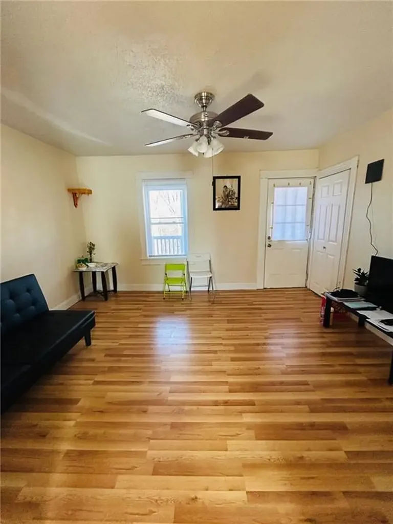 140 Valley Street Woonsocket RI 02895