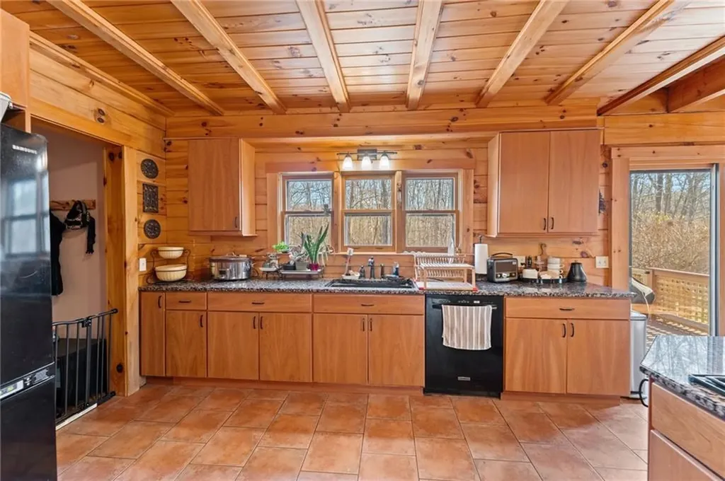 139 1/2 Central Pike Foster RI 02825
