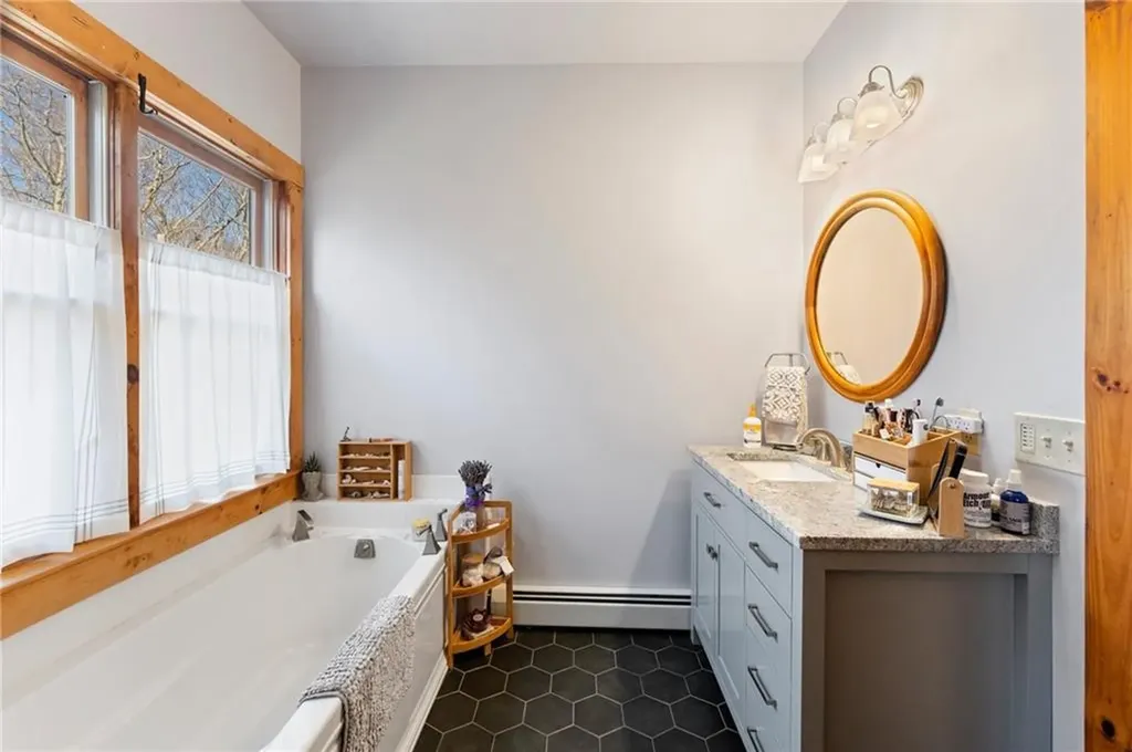 139 1/2 Central Pike Foster RI 02825