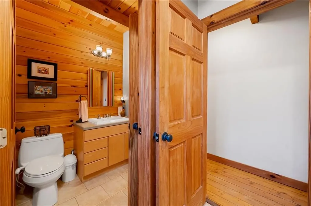 139 1/2 Central Pike Foster RI 02825