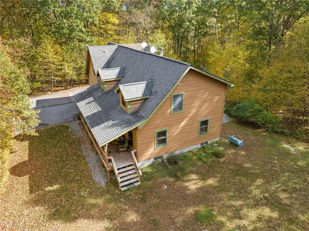 139 1/2 Central Pike Foster RI 02825