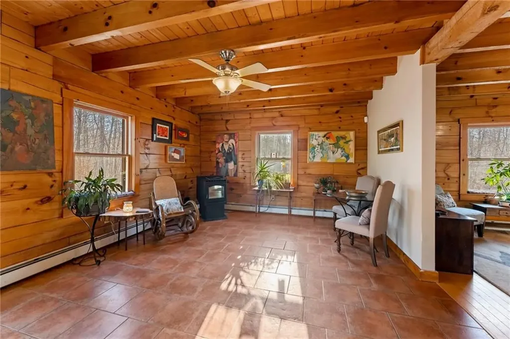 139 1/2 Central Pike Foster RI 02825
