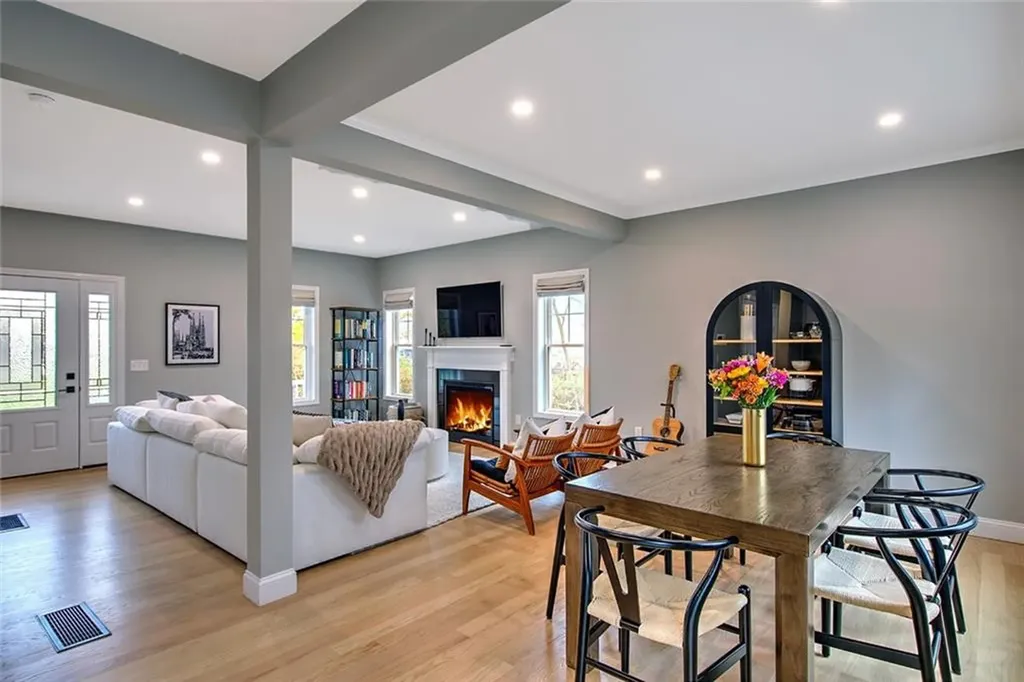 115 Waterman Avenue Johnston RI 02919