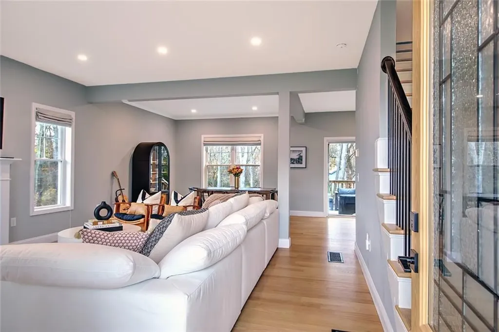 115 Waterman Avenue Johnston RI 02919