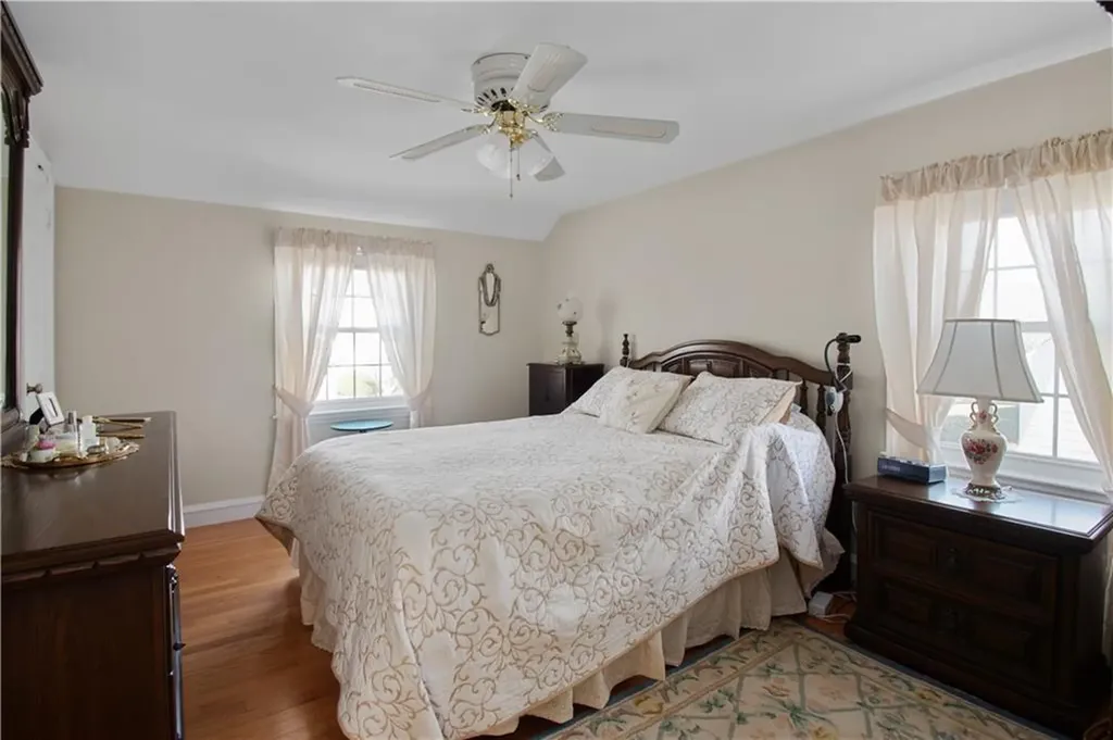 35 Ledgewood Drive Cranston RI 02920
