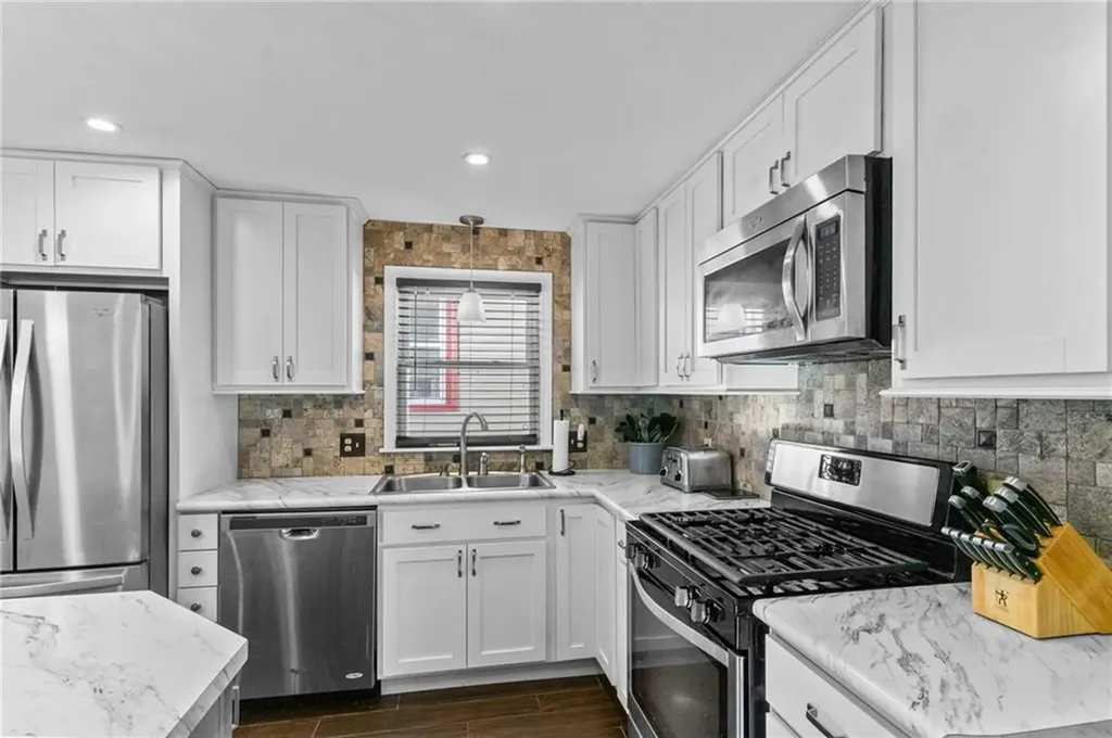 150 Enfield Avenue Providence RI 02908
