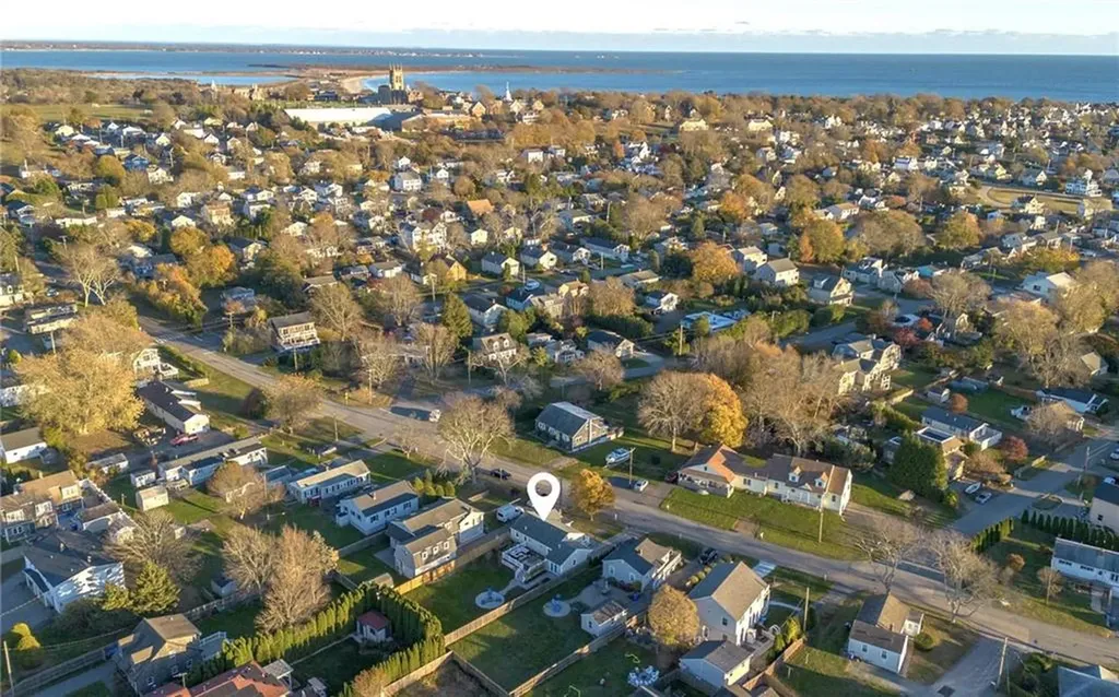 54 Newport Avenue Middletown RI 02842