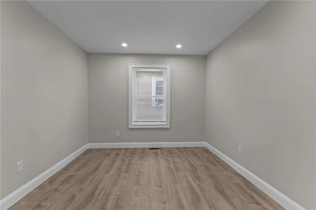 18 Herschel Street Providence RI 02909