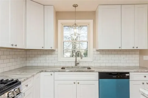 15 Flynn Avenue Cranston RI 02920