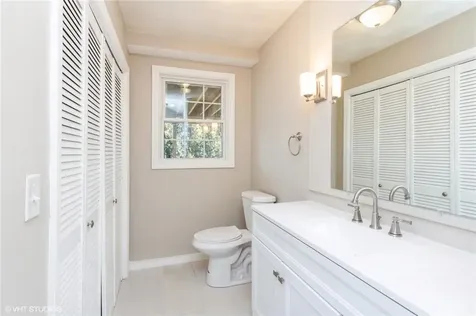 15 Flynn Avenue Cranston RI 02920