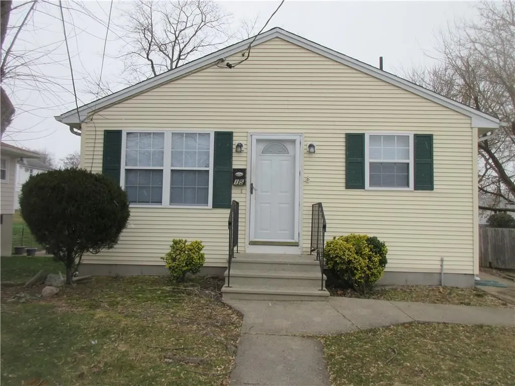 15 Usher Avenue Cranston RI 02920
