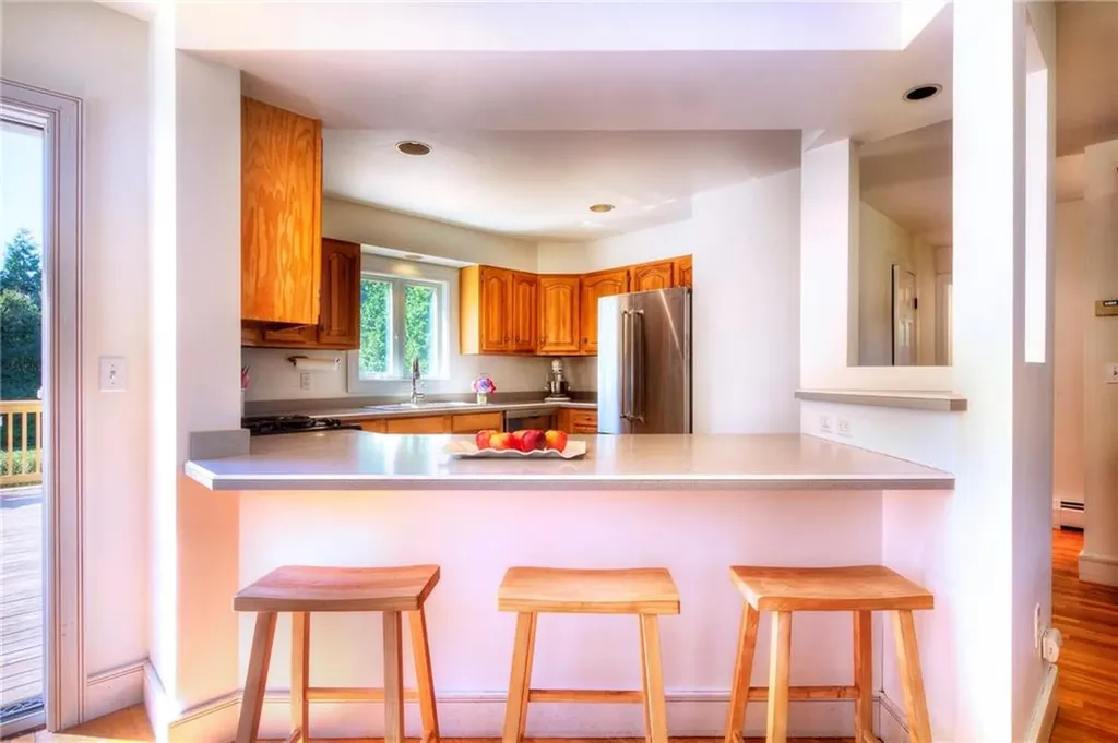 154 Carriage Drive Portsmouth RI 02871