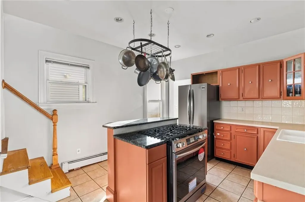 231 Pleasant Street Providence RI 02906