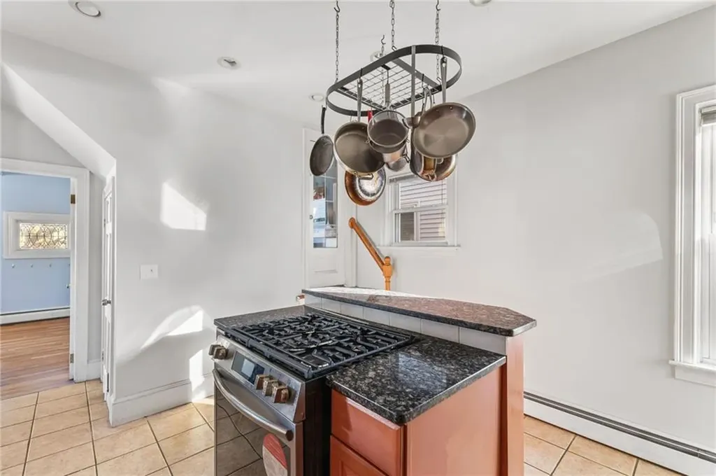 231 Pleasant Street Providence RI 02906