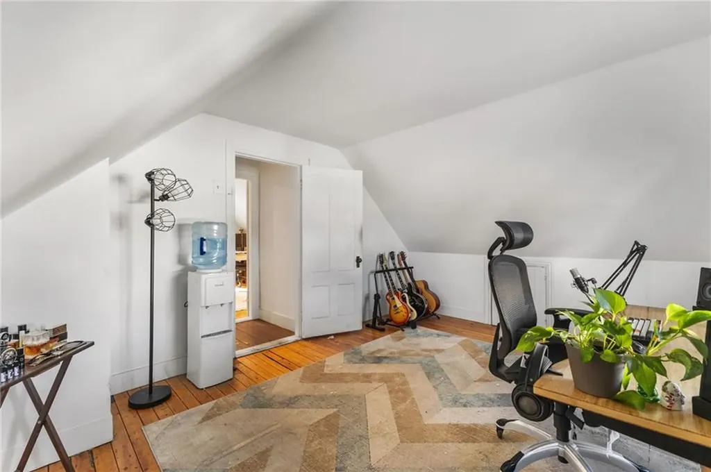 231 Pleasant Street Providence RI 02906