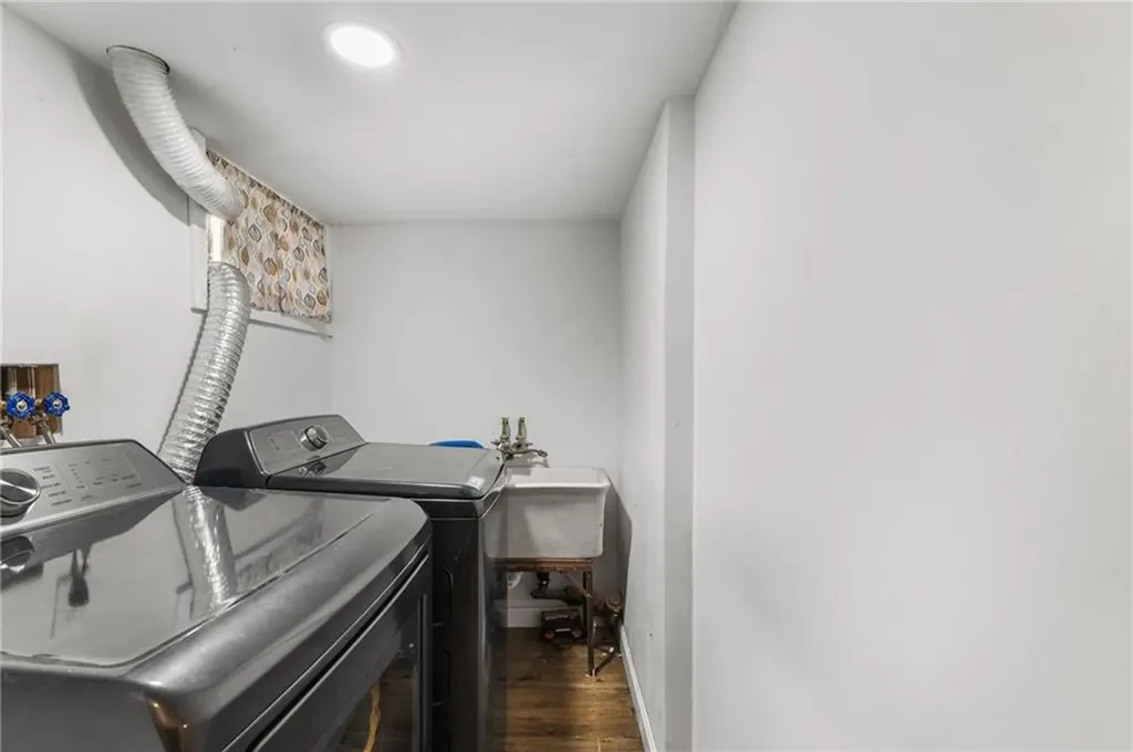 231 Pleasant Street Providence RI 02906