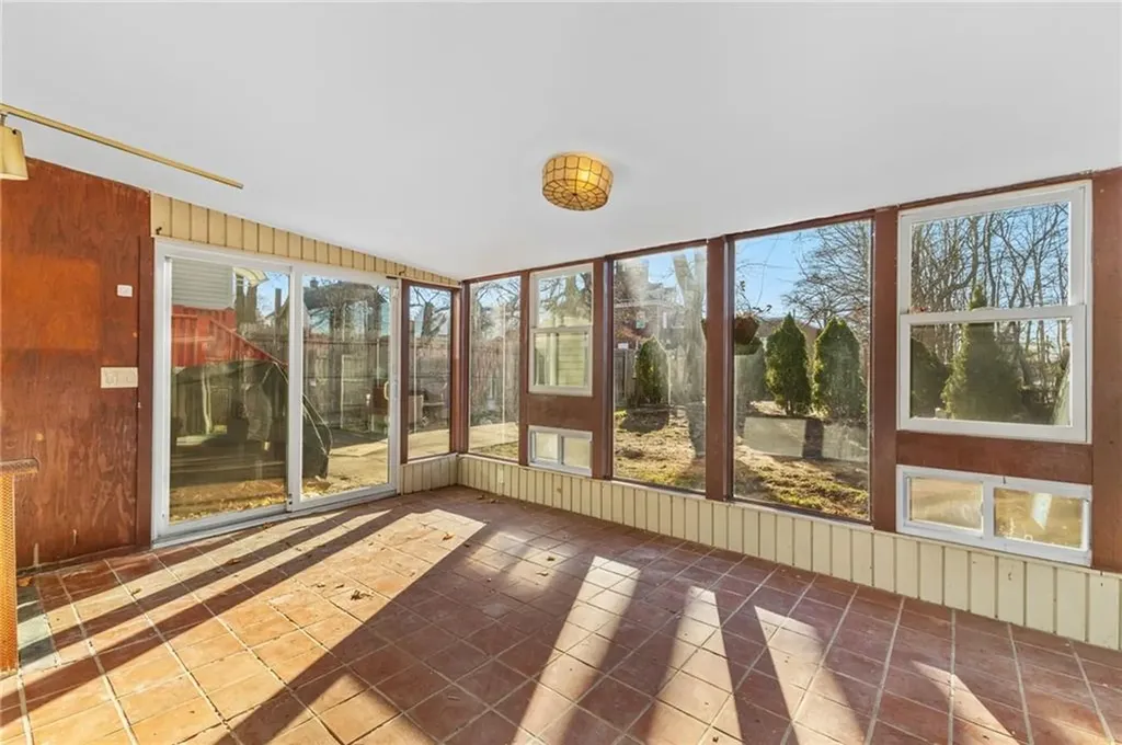 231 Pleasant Street Providence RI 02906
