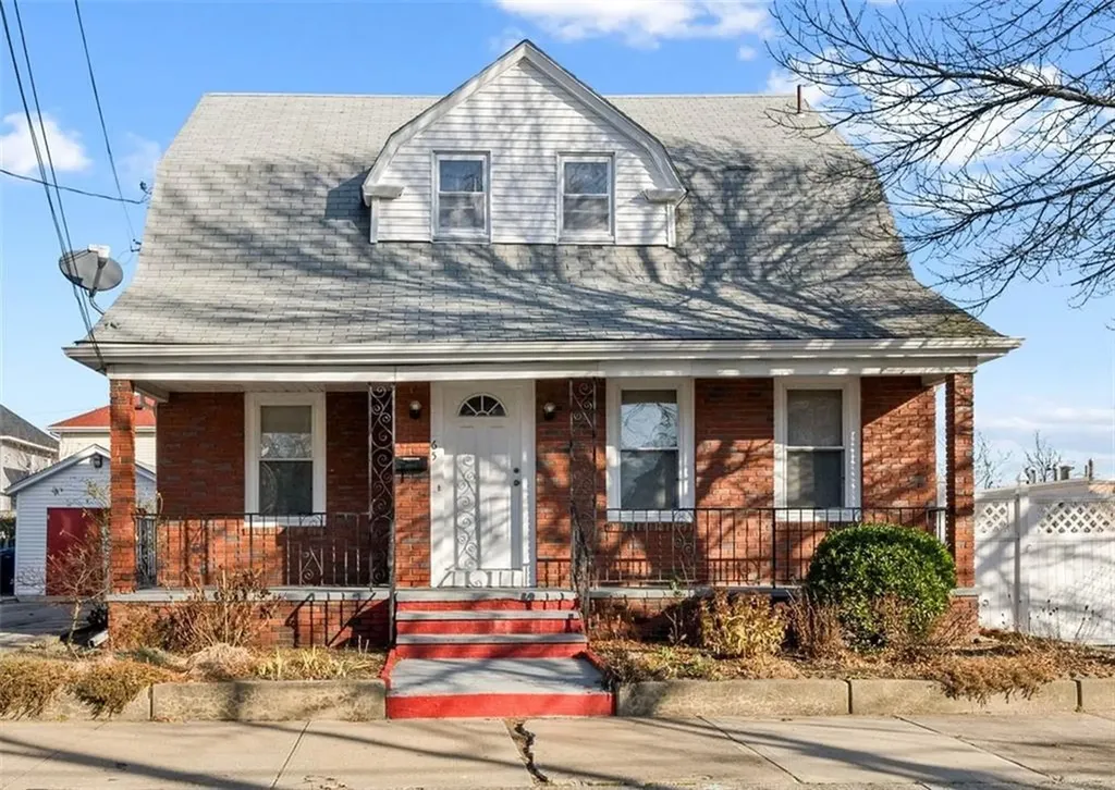 65 Bain Street Cranston RI 02920