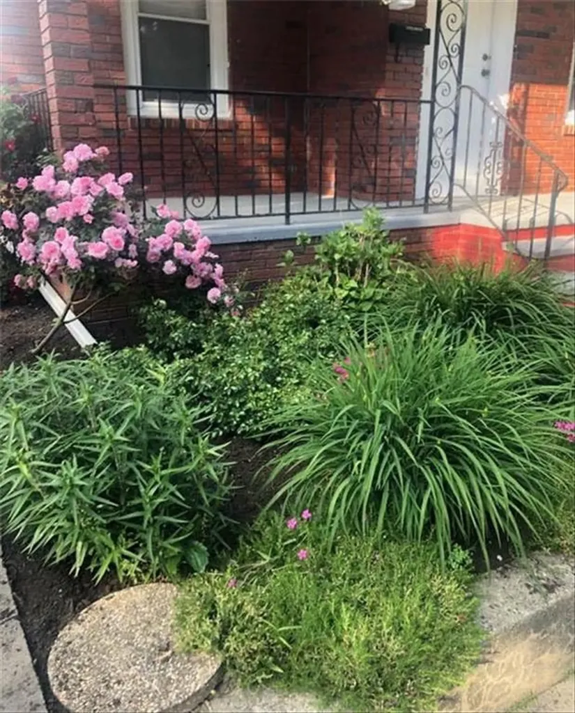 65 Bain Street Cranston RI 02920
