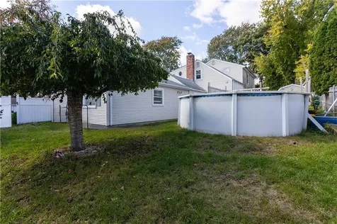 69 Everleth Avenue Warwick RI 02888