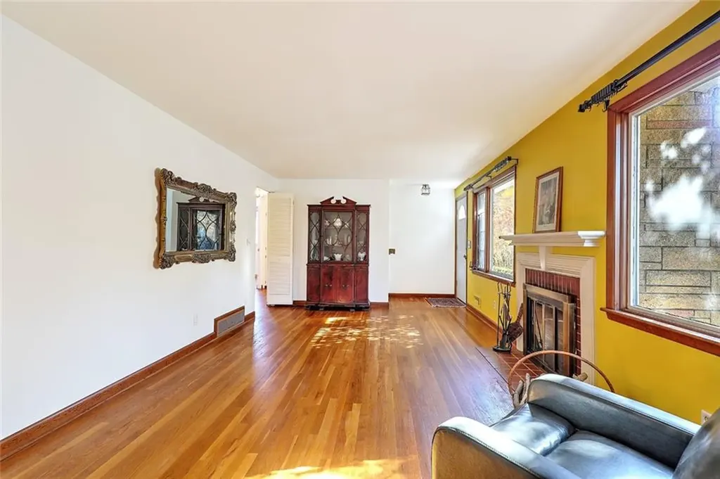 162 Angell Road Cumberland RI 02864