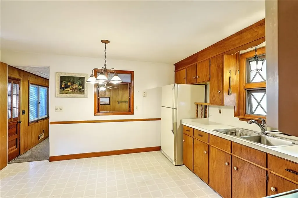 162 Angell Road Cumberland RI 02864