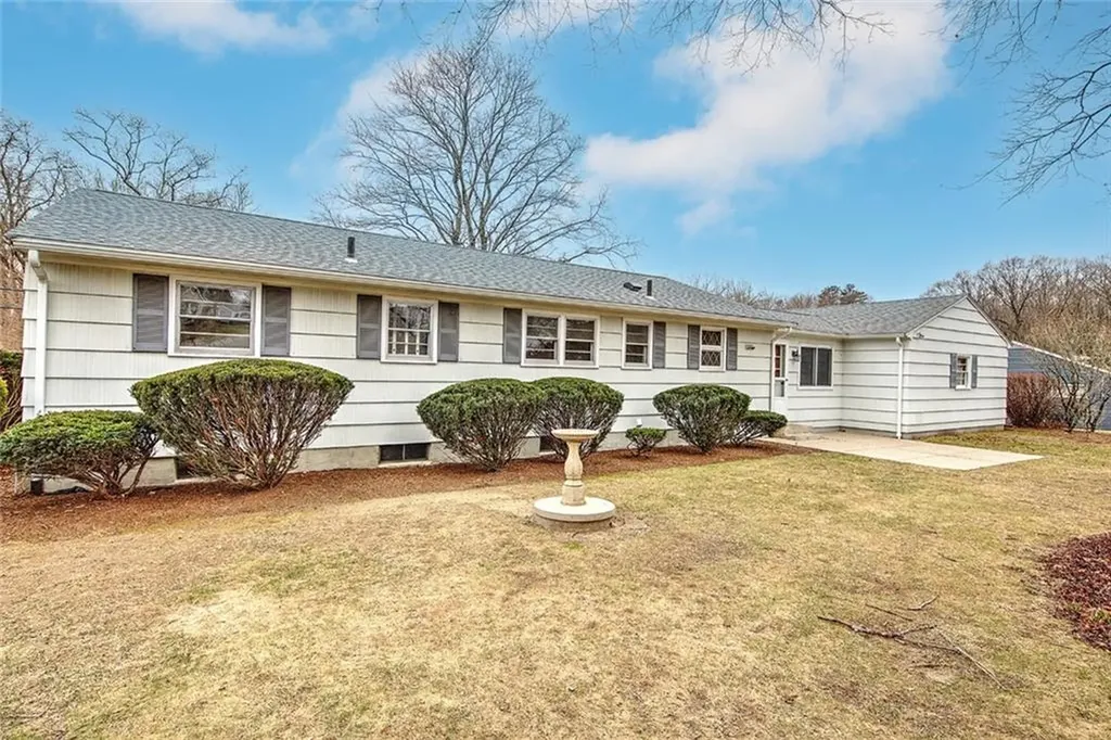 162 Angell Road Cumberland RI 02864