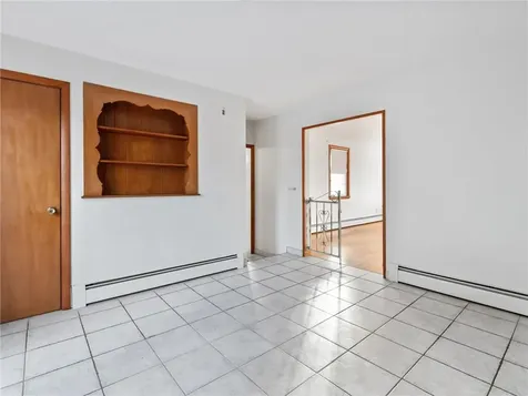 63 Villa Avenue North Providence RI 02904