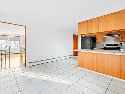 63 Villa Avenue North Providence RI 02904