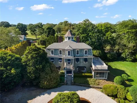 35 Westford Avenue Warwick RI 02889