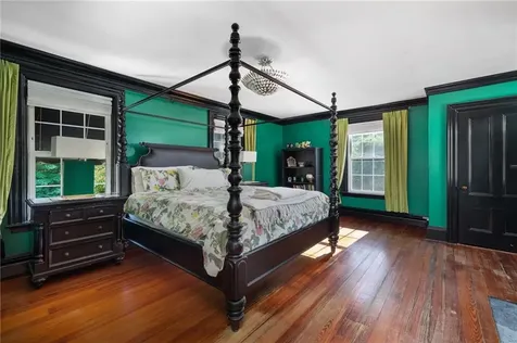 35 Westford Avenue Warwick RI 02889