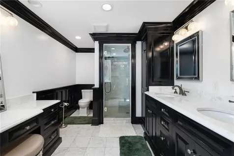 35 Westford Avenue Warwick RI 02889