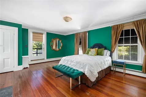 35 Westford Avenue Warwick RI 02889