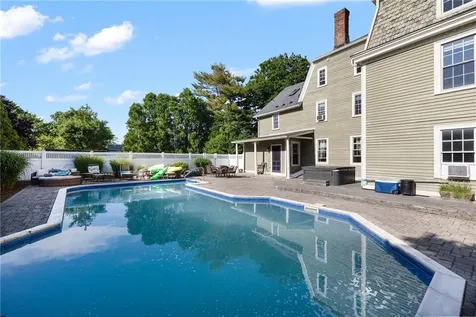 35 Westford Avenue Warwick RI 02889