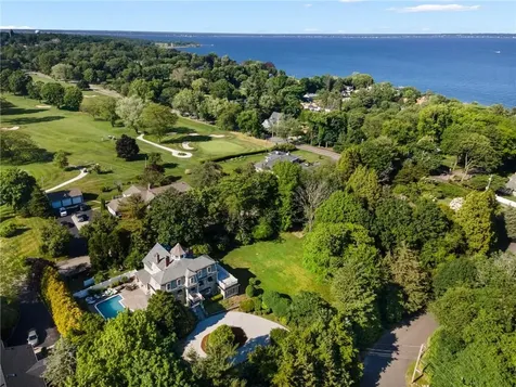 35 Westford Avenue Warwick RI 02889