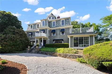 35 Westford Avenue Warwick RI 02889