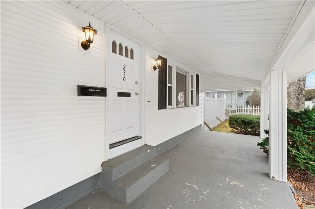 236 Smithfield Road North Providence RI 02904