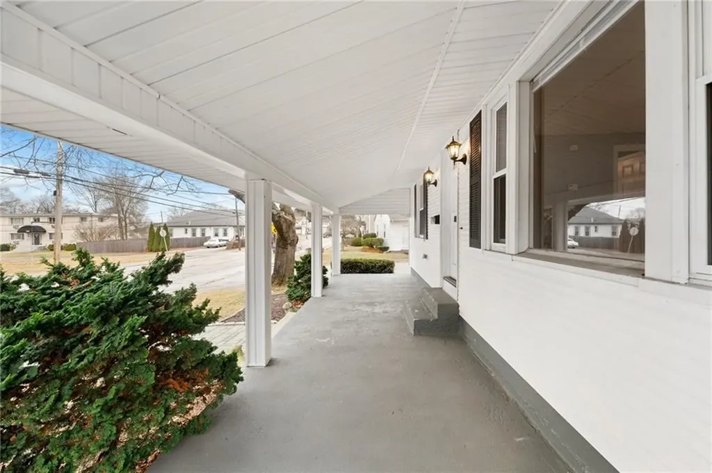 236 Smithfield Road North Providence RI 02904