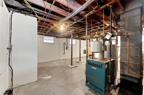 236 Smithfield Road North Providence RI 02904