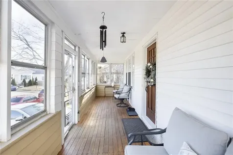 56 Peckham Avenue North Providence RI 02908