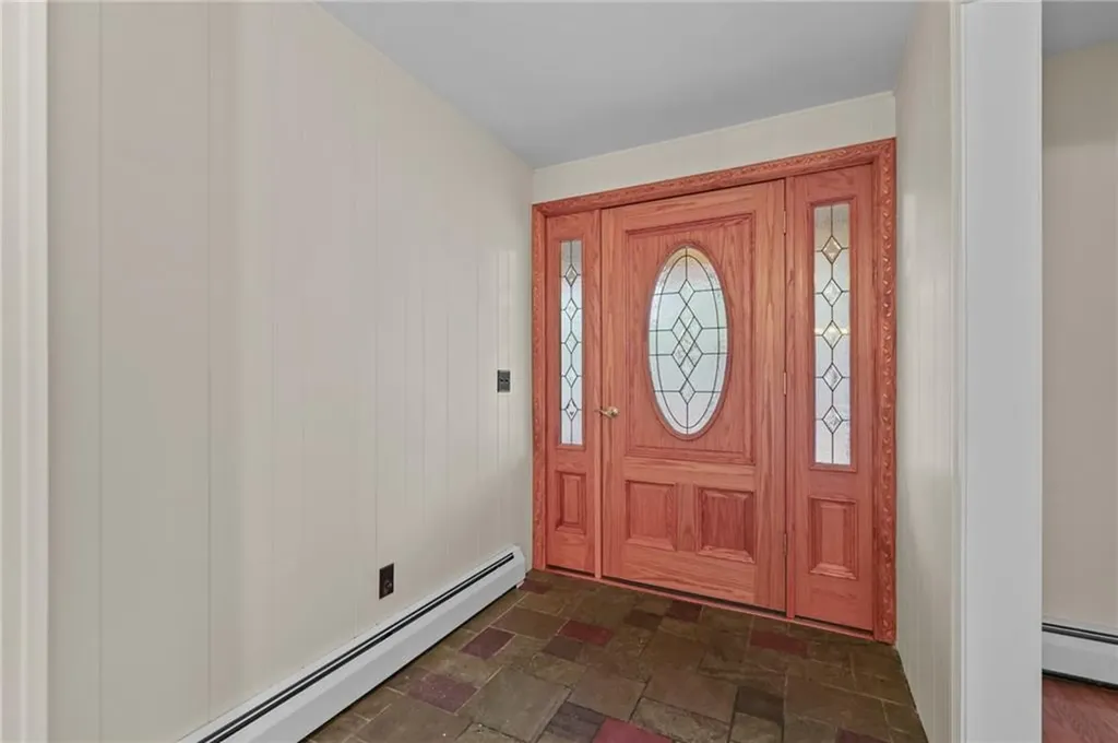 30 Sheffield Hill Road Exeter RI 02822