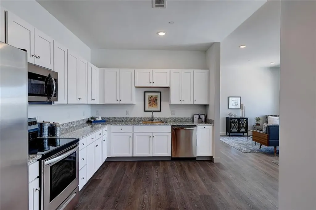 29 Burgess Parkway East Providence RI 02914