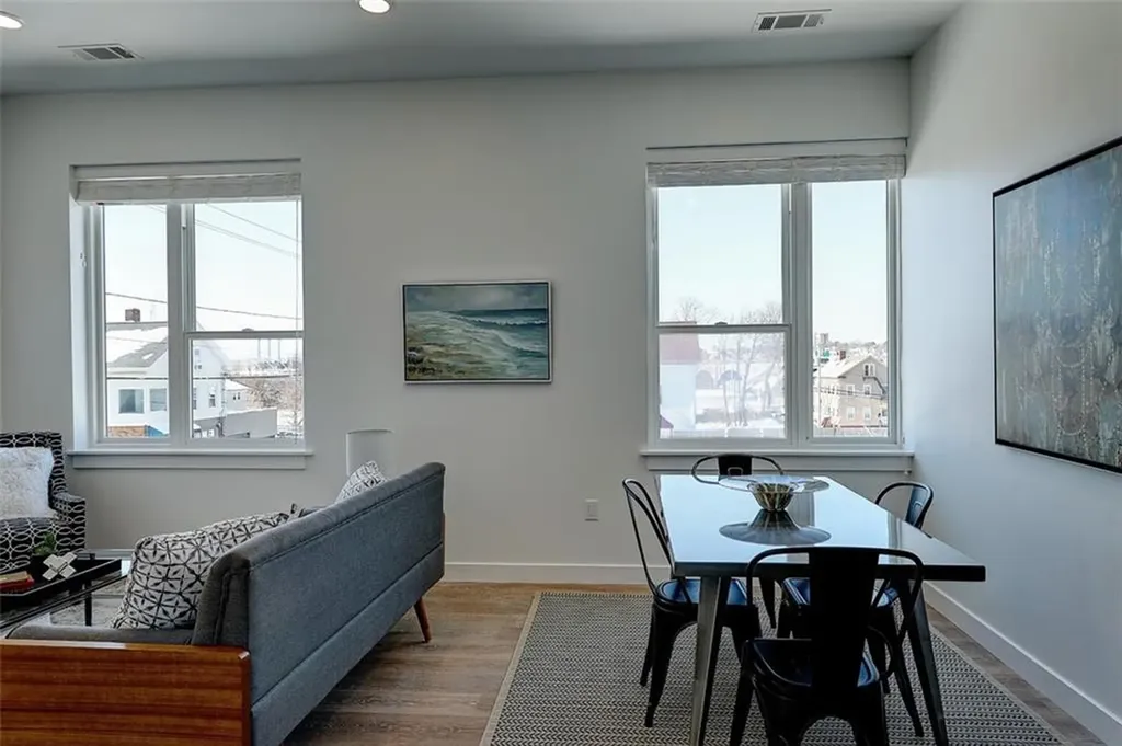 29 Burgess Parkway East Providence RI 02914