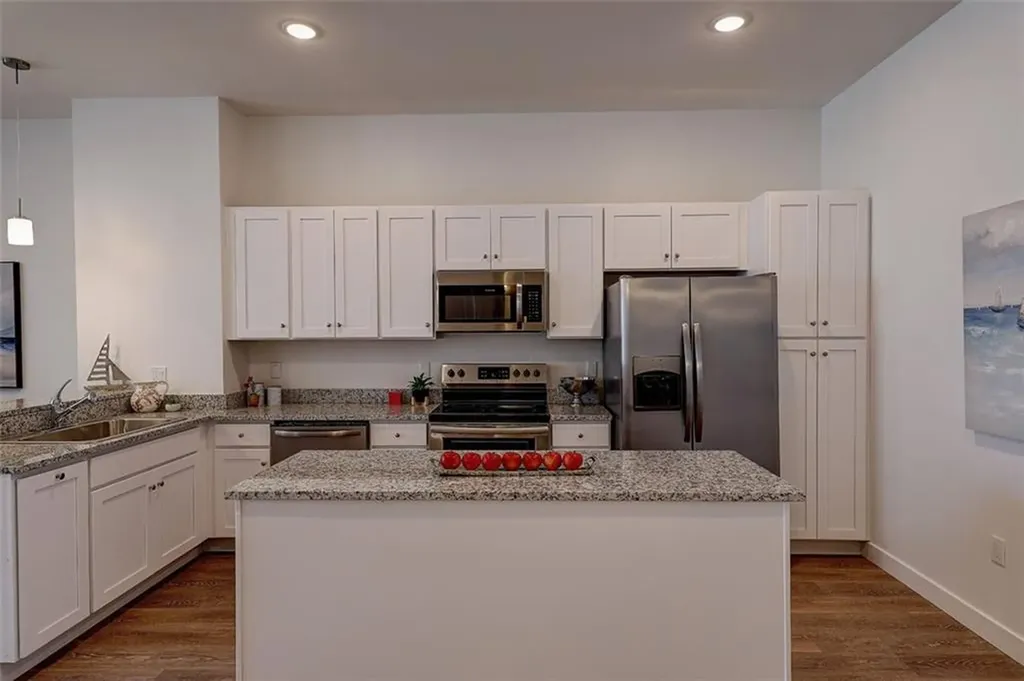 29 Burgess Parkway East Providence RI 02914