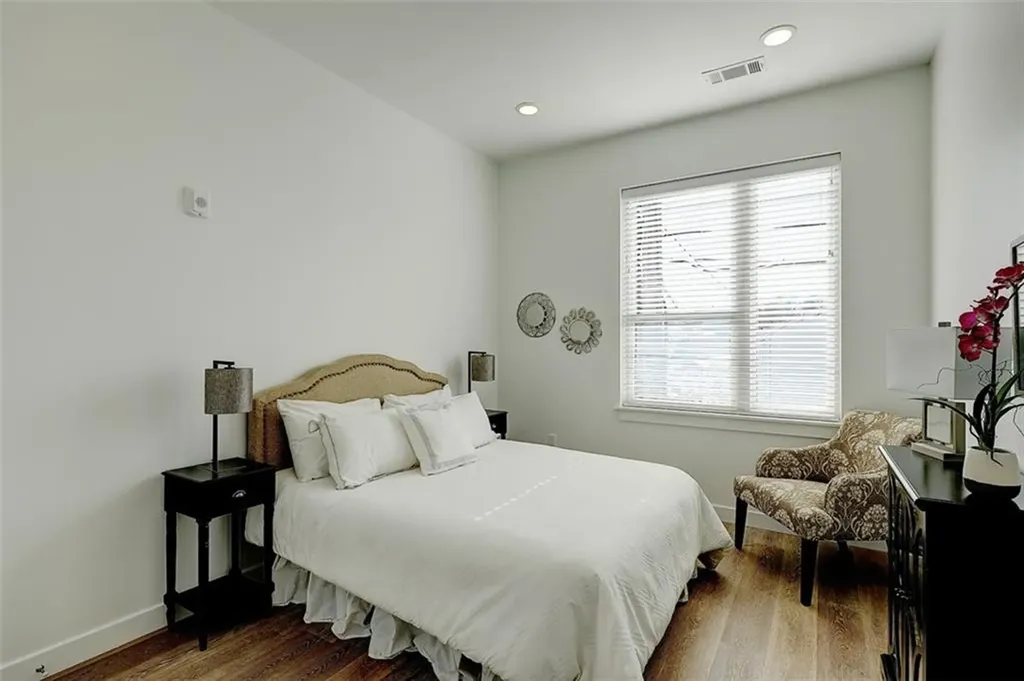 29 Burgess Parkway East Providence RI 02914