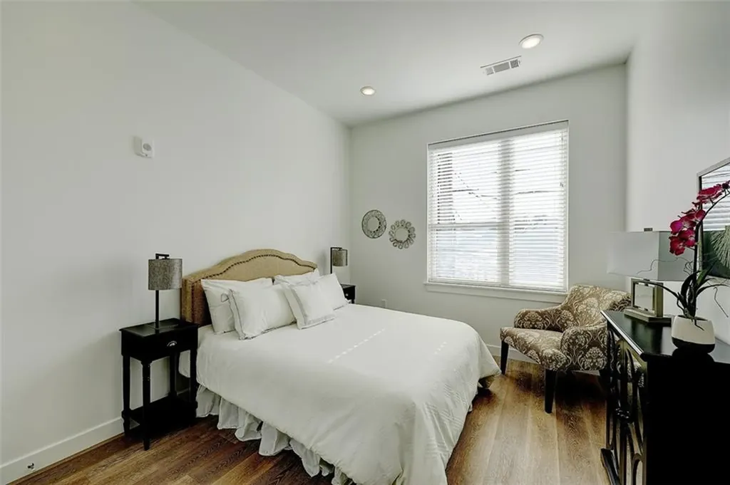 29 Burgess Parkway East Providence RI 02914