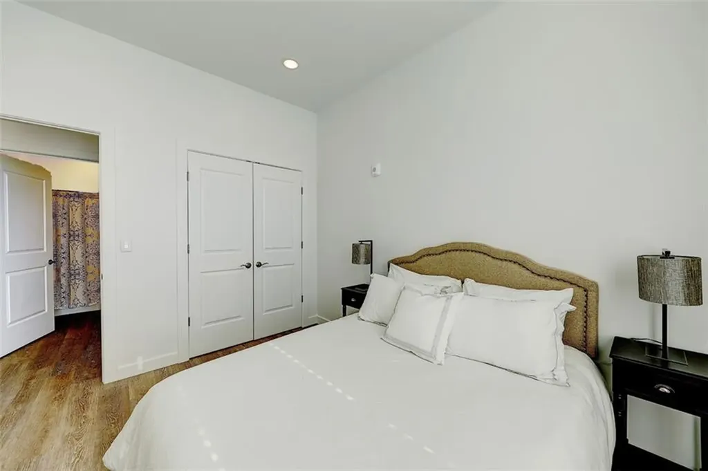 29 Burgess Parkway East Providence RI 02914