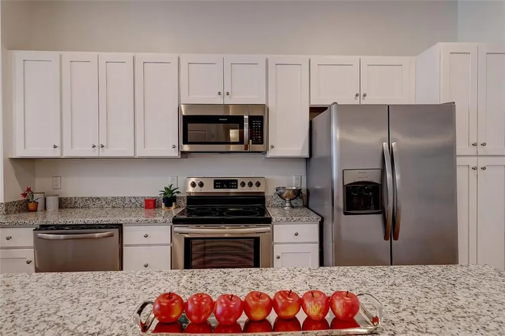 29 Burgess Parkway East Providence RI 02914